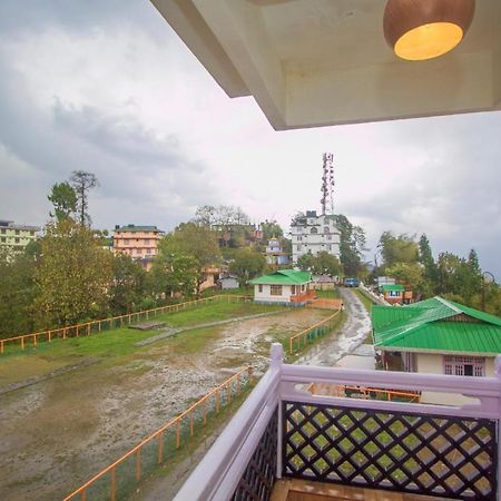 The Pelling Resort ペリング エクステリア 写真