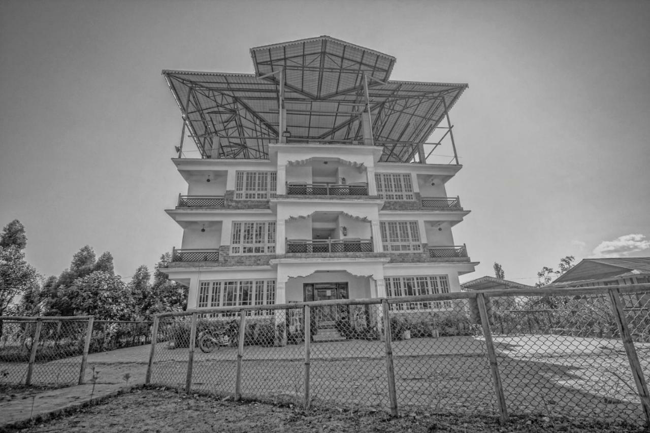 The Pelling Resort ペリング エクステリア 写真